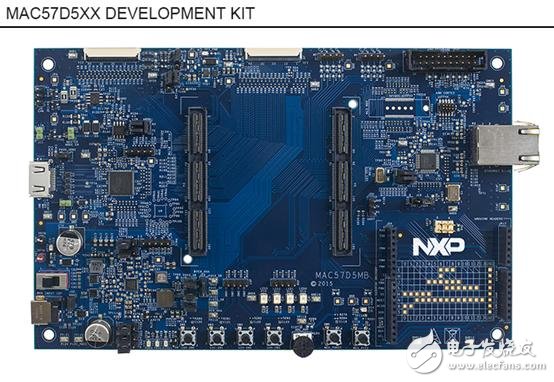 采用单和双高分辨率显示器仪器设备平台 MAC57D5xx系列