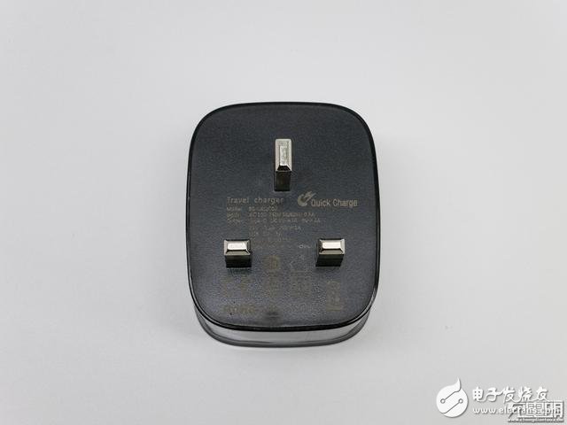 倍思BS-UKQC02 USB PD充电器拆解